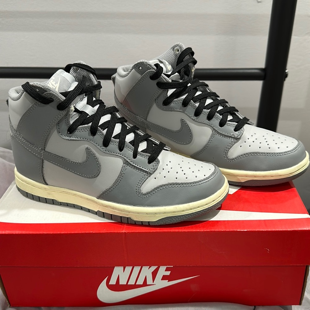 Women’s Nike Dunk High Grey Fog